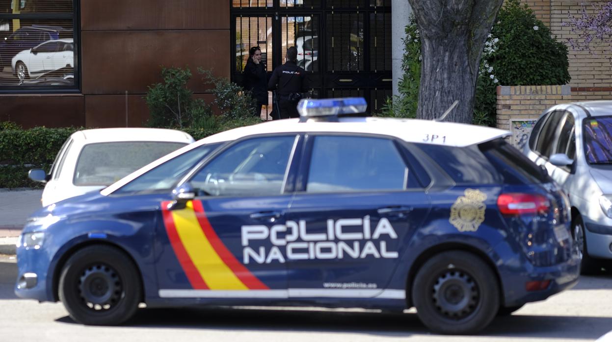 Un coche de Policía Nacional en Madrid