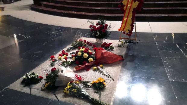 El Supremo suspende por unanimidad la exhumación de Franco