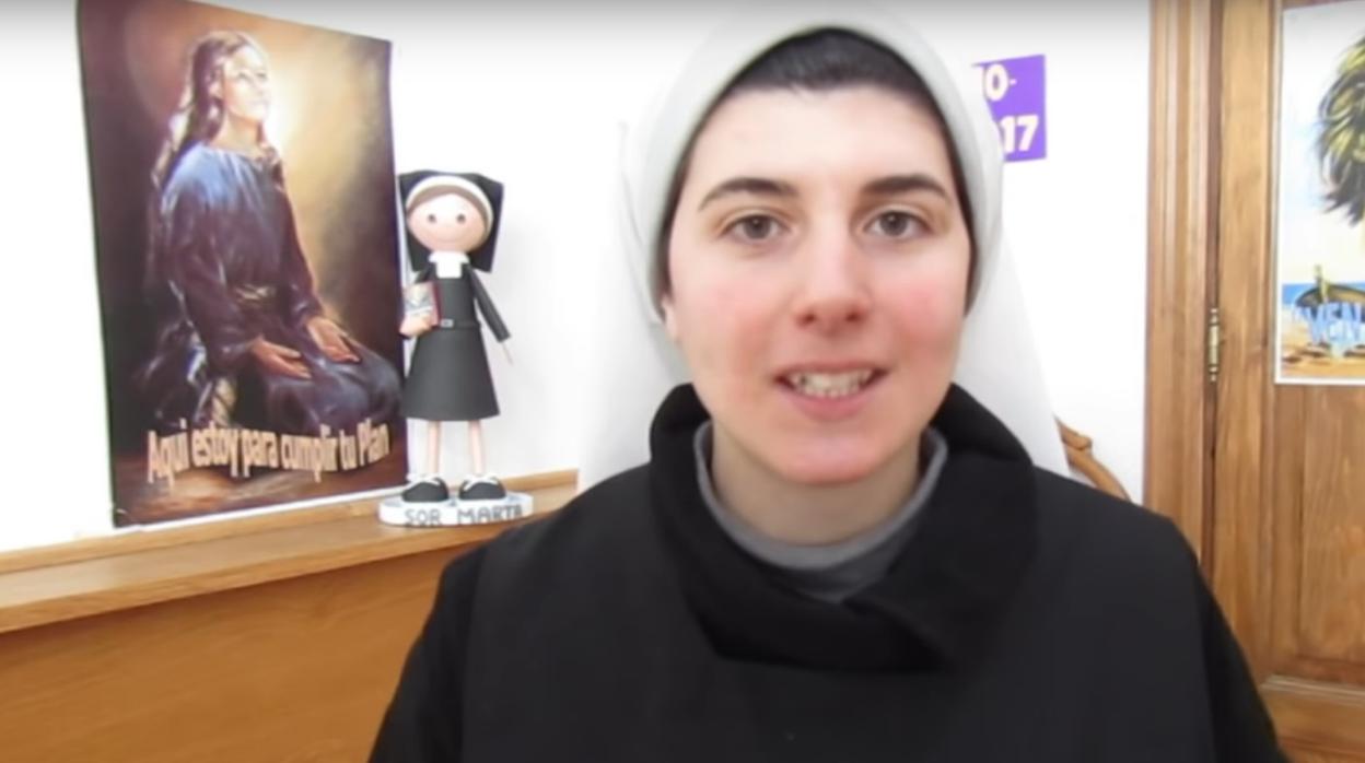 Sor Marta, la monja leonesa «youtuber» que triunfa enseñando el Evangelio