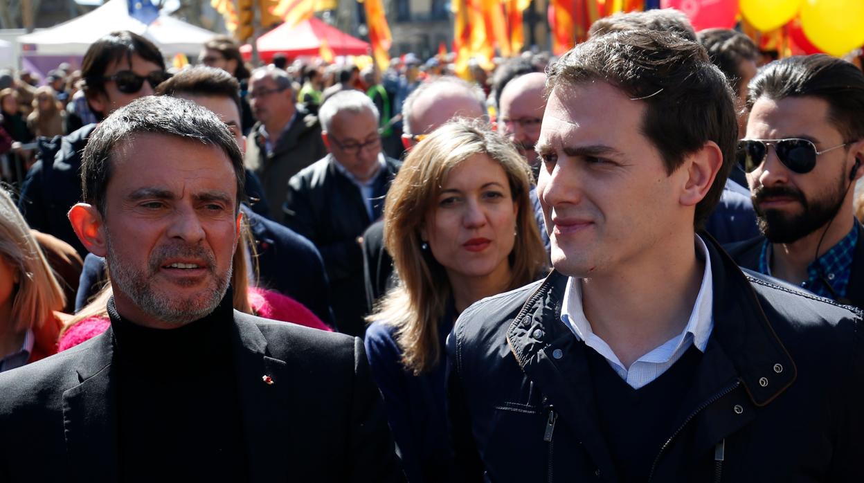 Manuel Valls y Albert Rivera en un acto público