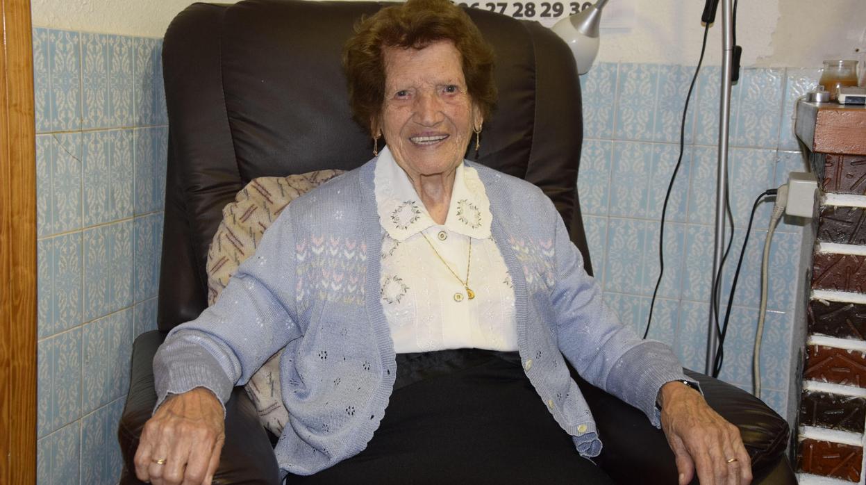 Clotilde Veniel, la mujer de 107 voluntaria de Cáritas