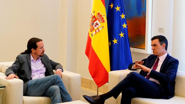 Los acuerdos regionales refuerzan a Iglesias para reclamar su presencia en el Consejo de Ministros