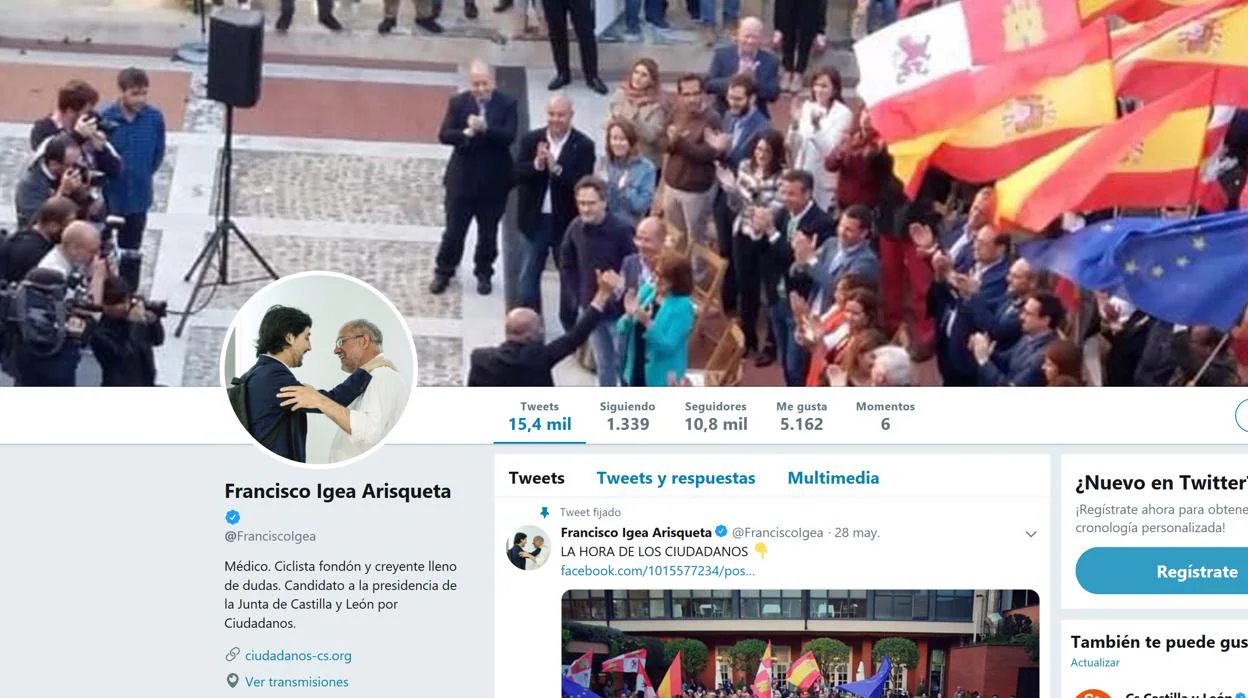 Igea ilustra su perfil de Twitter con una foto junto a Toni Roldán tras su anuncio de dejar Cs