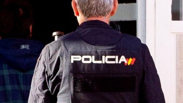 Dos detenidos en Zaragoza por apuñalar a un hombre a las puertas de un bar