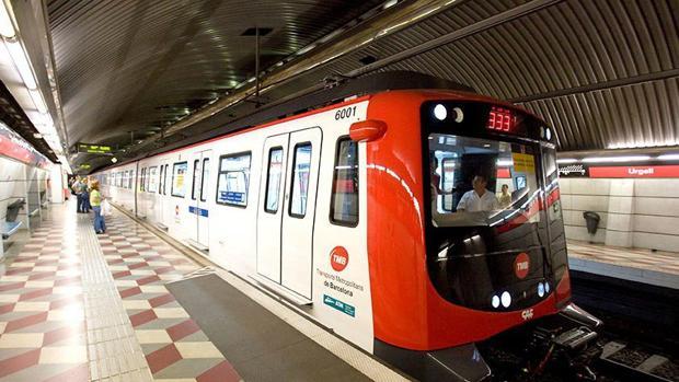 Detenida una menor por presuntamente arrojar a otra joven a las vías del metro