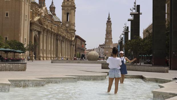 Así es la «zona cero» del calor en España: calles vacías, gasto eléctrico disparado y termómetros acelerados