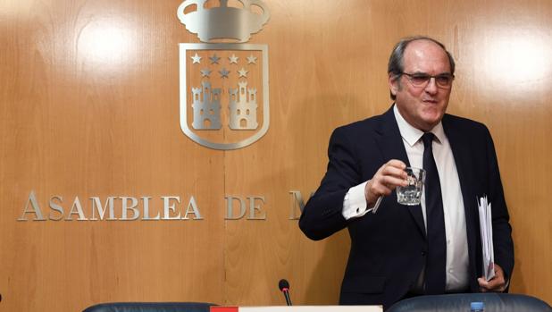 Gabilondo tienta a Ciudadanos con un acuerdo de gobierno que le evite el pacto con Vox