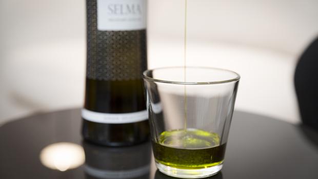 Italia reconoce el diseño del aceite SELMA Olive Oil con el premio al «Mejor packaging e impacto comunicativo»