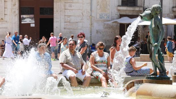 Nueva ola de calor: alerta naranja en Valencia durante el fin de semana por temperaturas de 40 grados