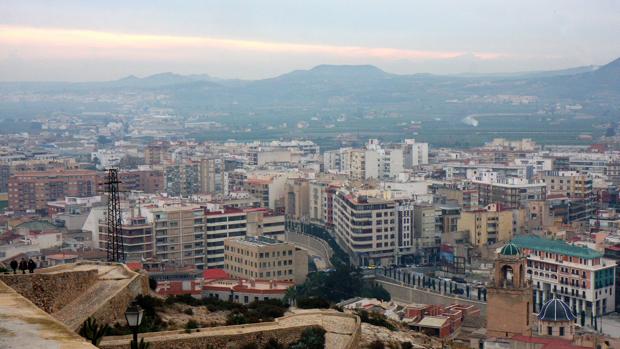 Hallan el cadáver de un anciano belga con signos de violencia en un pueblo de Alicante