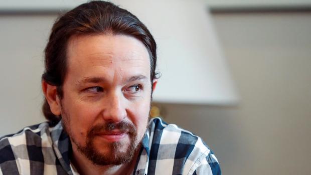 Podemos propuso firmar un documento para garantizar «lealtad» al PSOE sobre Cataluña