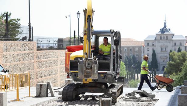 Arrancan las obras del entorno del Alcázar