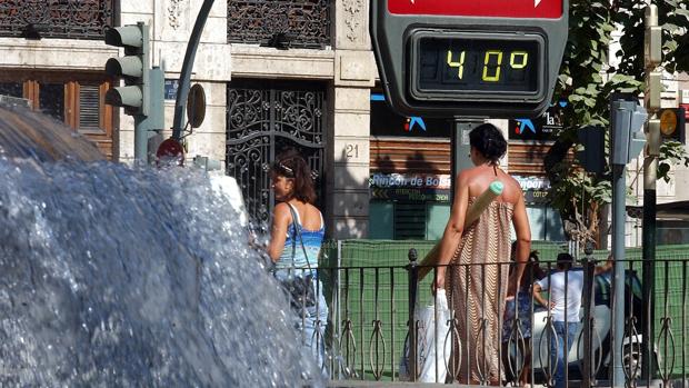 Decretan la alerta naranja por temperaturas de 40 grados en Valencia este viernes