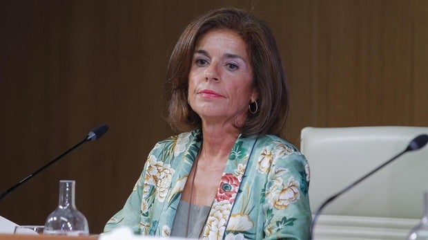 El Tribunal de Cuentas absuelve a Ana Botella y su equipo por la venta de pisos de la EMVS