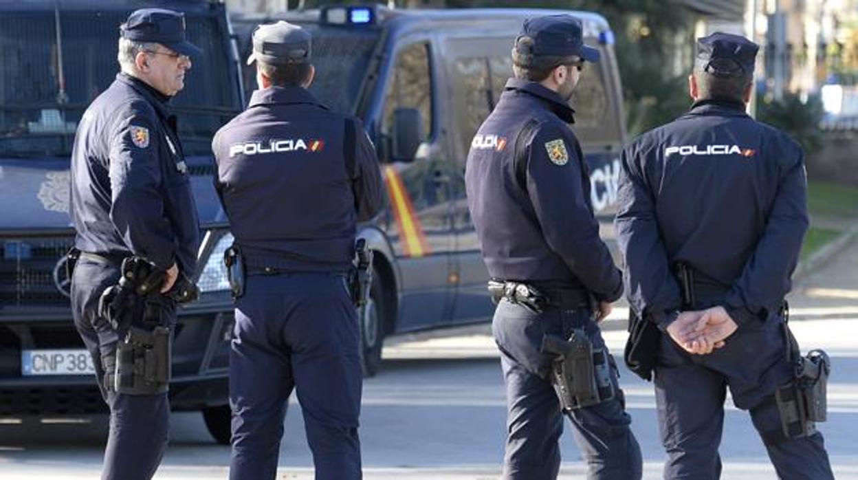 Agentes de la Policía Nacional en una imagen de archivo