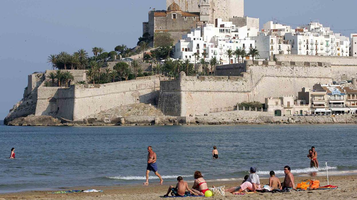 Imagen de archivo de la playa de Peñíscola