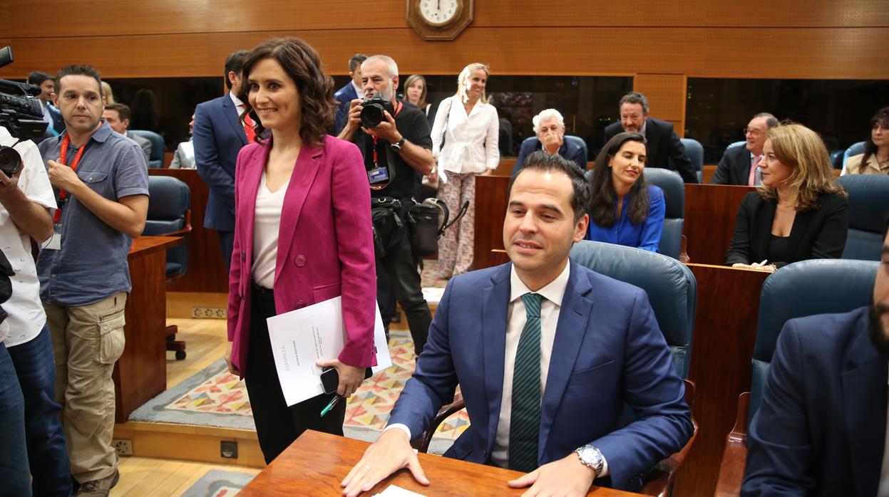 Díaz Ayuso, Aguado y Monasterio, en la Asamblea de Madrid