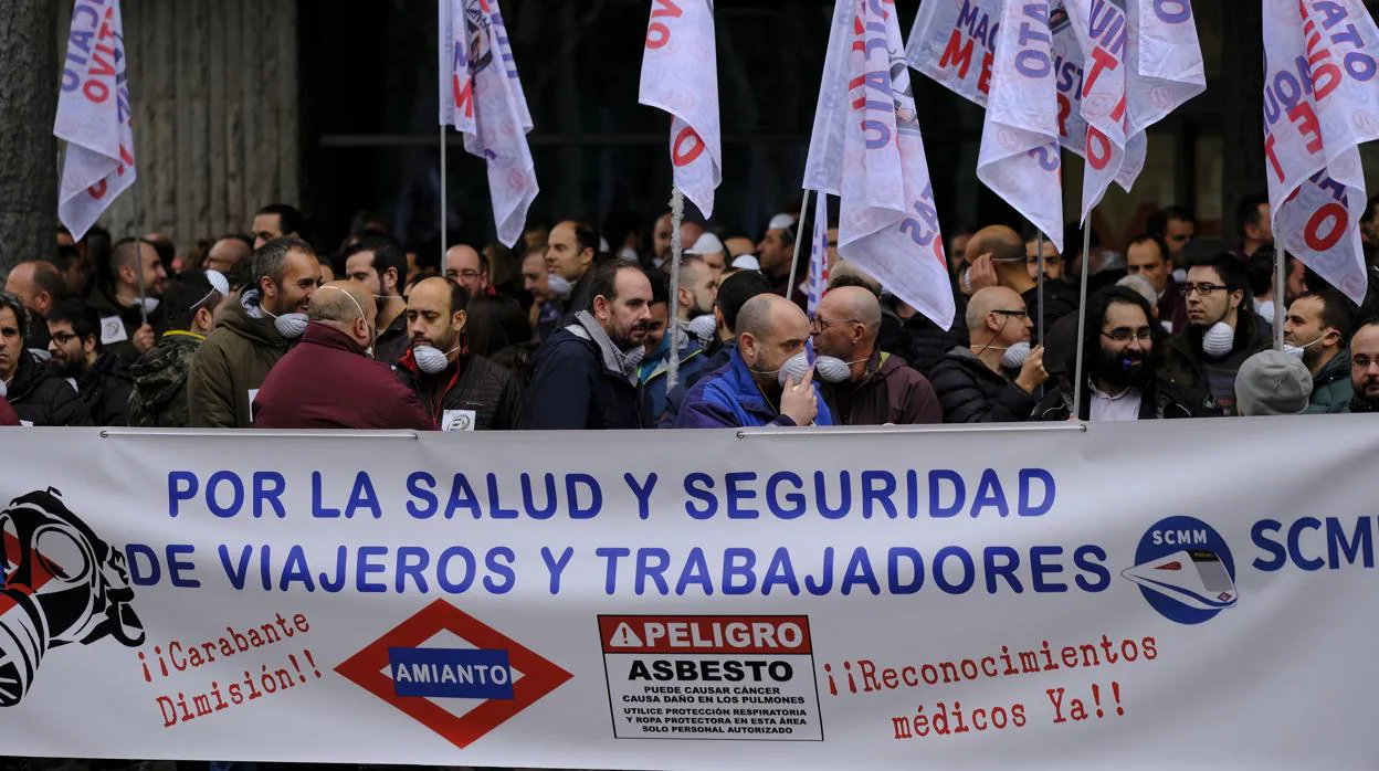 Protesta de los trabajadores de Metro por el caso del amianto en 2018