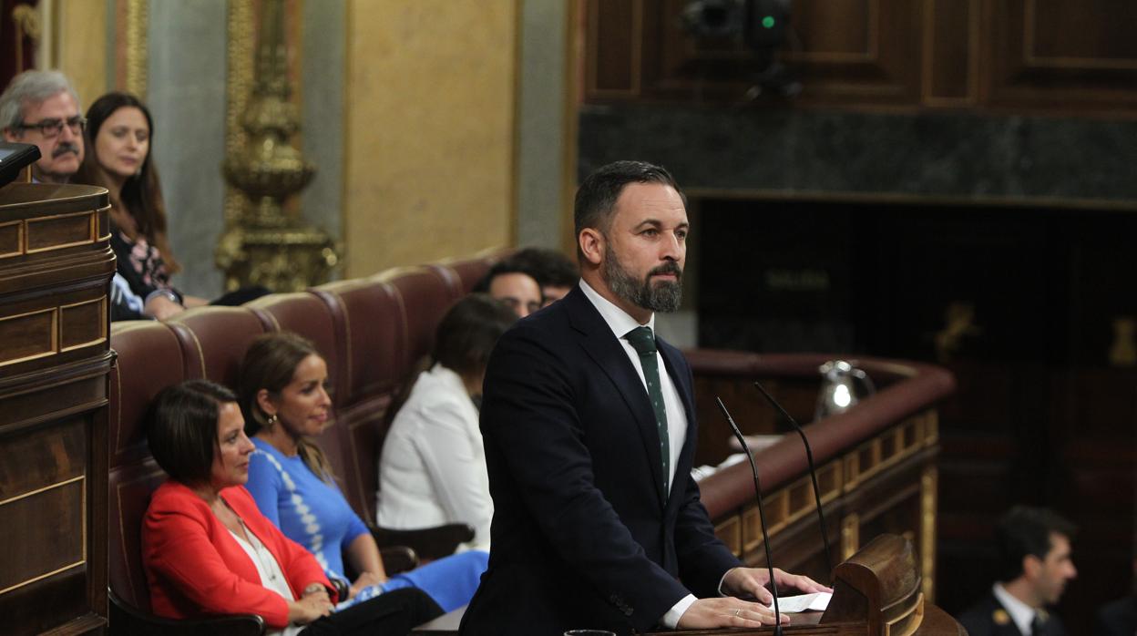 El presidente de Vox, Santiago Abascal, durante su intervención en el tercer debate de investidura fallido