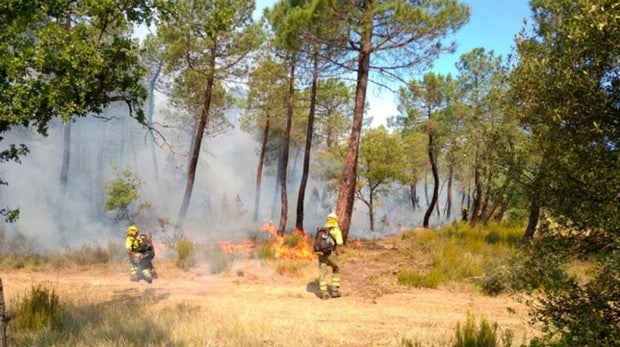 Estabilizado el incendio de Barchín del Hoyo, del que se retira la UME