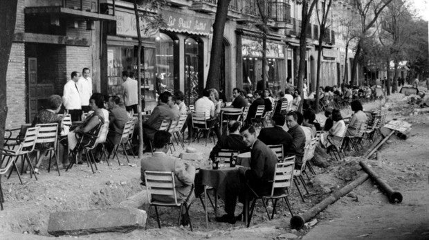 El origen de las terrazas callejeras: del Pasaje de Matheu a la Gran Vía