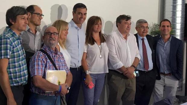 La reunión sobre despoblación con Pedro Sánchez se salda sin compromisos concretos para el medio rural