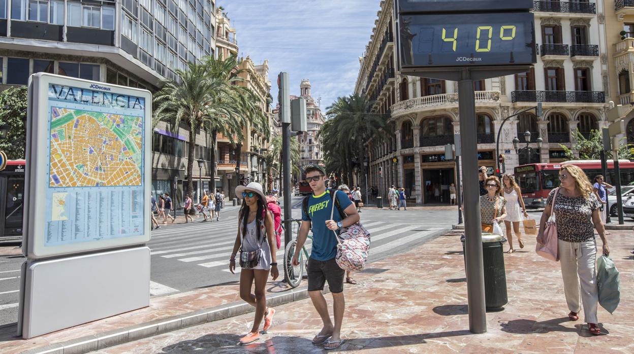 Imagen de archivo de la ciudad de Valencia a 40 grados