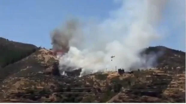 Vídeo: Canarias se estremece por el fuego en Artenara