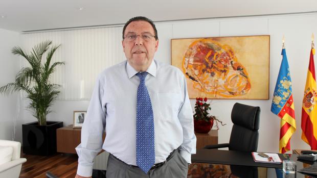 Fallece José Enrique Garrigós, presidente histórico de los turroneros de Jijona