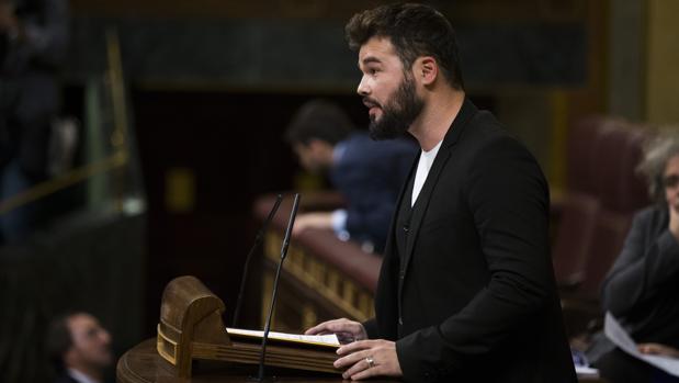 Críticas contra Rufián por lamentar las subvenciones a quienes defienden la «catalanidad» de Colón