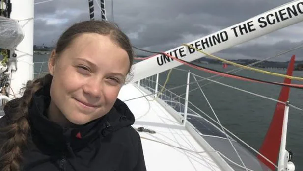 Greta Thunberg ya navega a Canarias