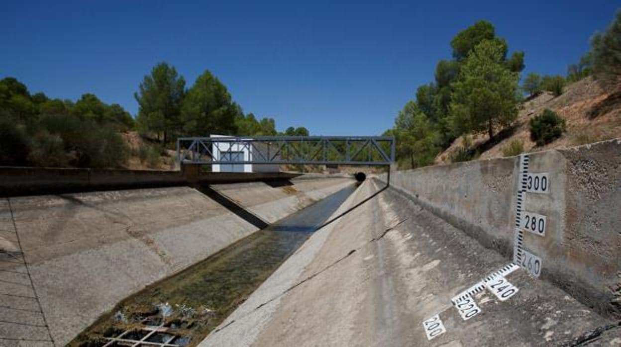 Una de las fases del acueducto del trasvase del Tajo al Segura