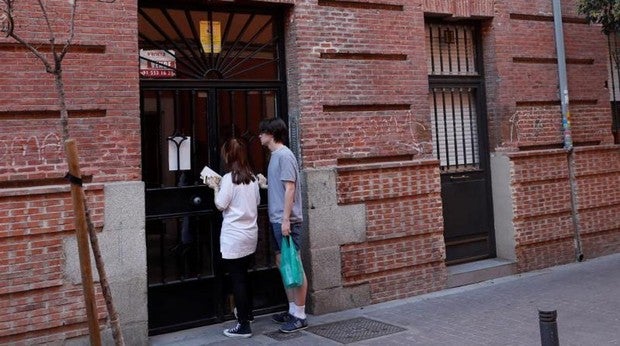 El sospechoso envió fotos a un amigo tras apuñalar a su exmujer: «He matado a Pilar, ayúdame»