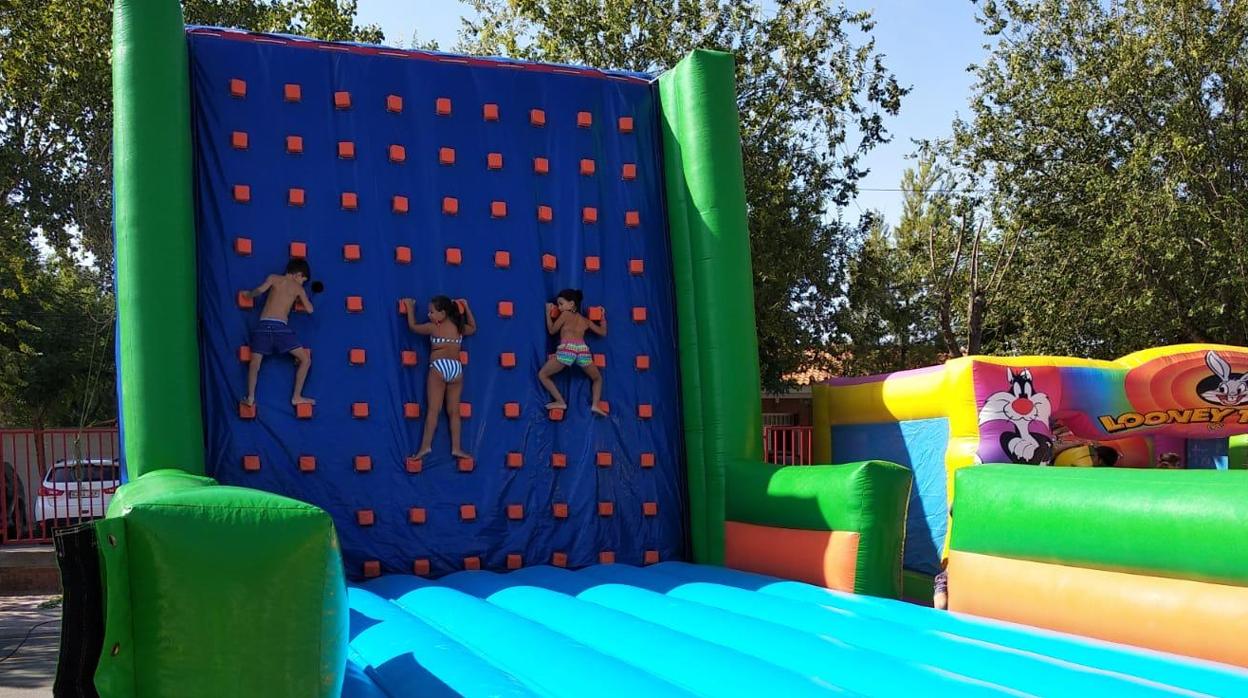 Escalada en hinchables, actividad incluida en grand prix