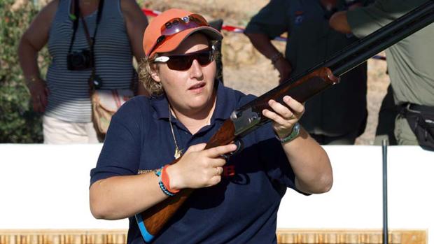 La tiradora albaceteña Beatriz Laparra, campeona del mundo en Compak Sporting