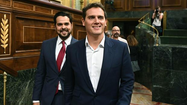 Albert Rivera regresa en modo electoral: «España Suma, pero la corrupción resta»