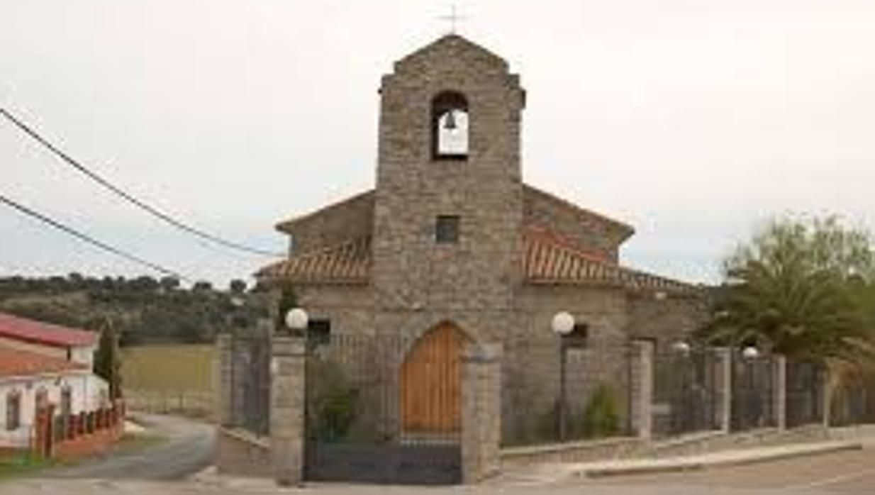 Iglesia de Nuestra Señora de la Paz, en Navacerrada (Ciudad Real)