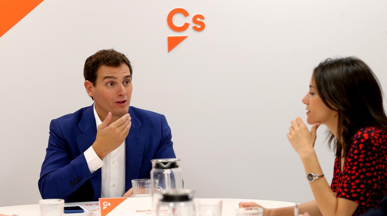 Albert Rivera e Inés Arrimadas, en la reunión del renovado Comité Permanente de Ciudadanos