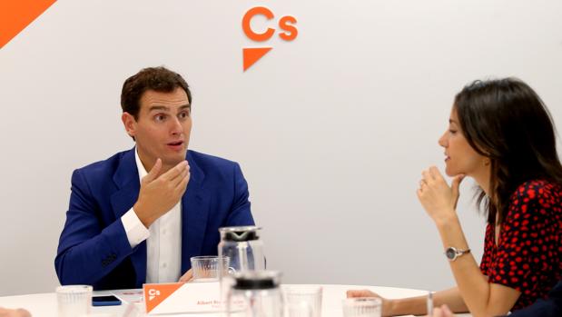 Ciudadanos evita el portazo a una coalición con el PP en el País Vasco