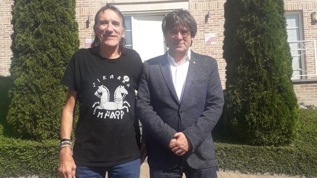 Carles Puigdemont recibe en Waterloo a un fundador de la banda terrorista «Terra Lliure»