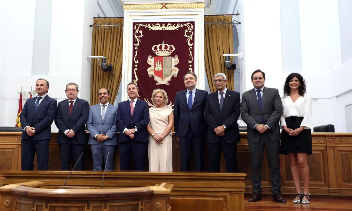 Momento tras la toma de posesión de los nuevos miembros del Consejo Consultivo de Castilla-La Mancha