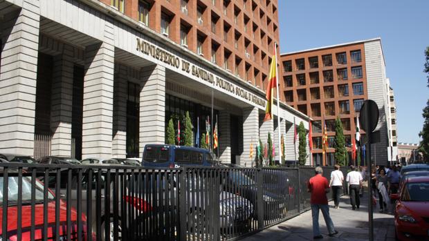 Desalojan el Ministerio de Sanidad por una falsa amenaza de bomba