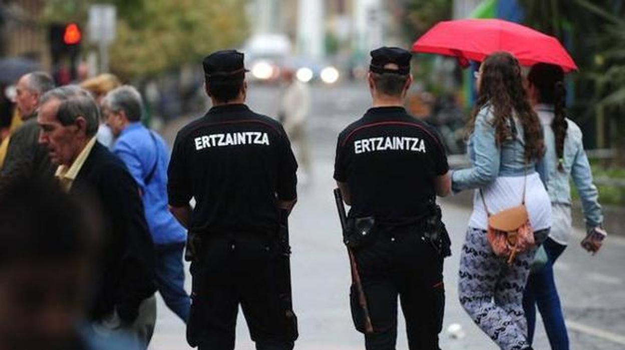 Detenido en San Sebastián por agredir a su mujer en su luna de miel