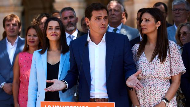 Albert Rivera se enzarza con los desertores de Ciudadanos y les abronca por su actitud