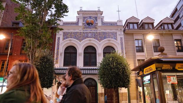 Enrique Cornejo insiste en su interés por reabrir el teatro Lope de Vega de Valladolid