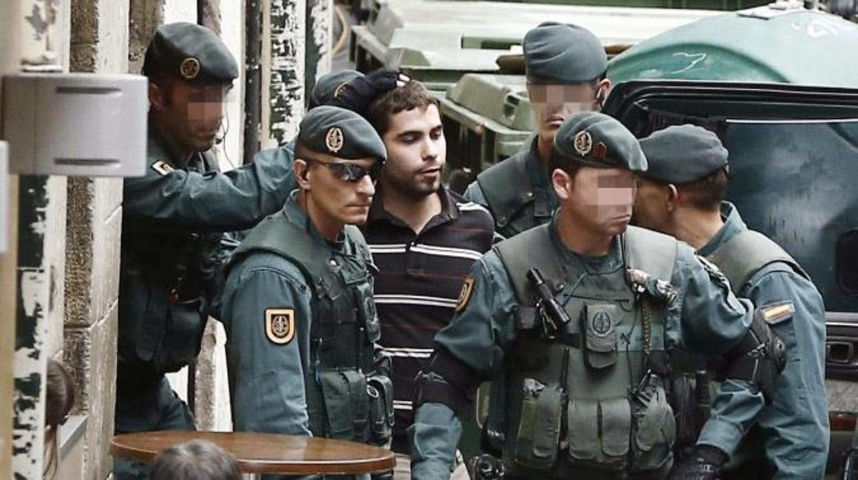 Detención de dieciocho miembros de Herrira por parte de la Guardia Civil