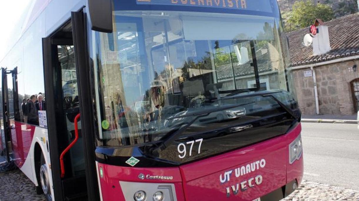 Las obras en el entorno del Alcázar, punto neurálgico de Toledo, han provocado que los autobuses urbanos modifiquen su recorrido