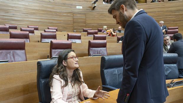 Compromís ante los recortes: Ferri pide no presentar el plan de ajuste mientras Oltra asume la negociación