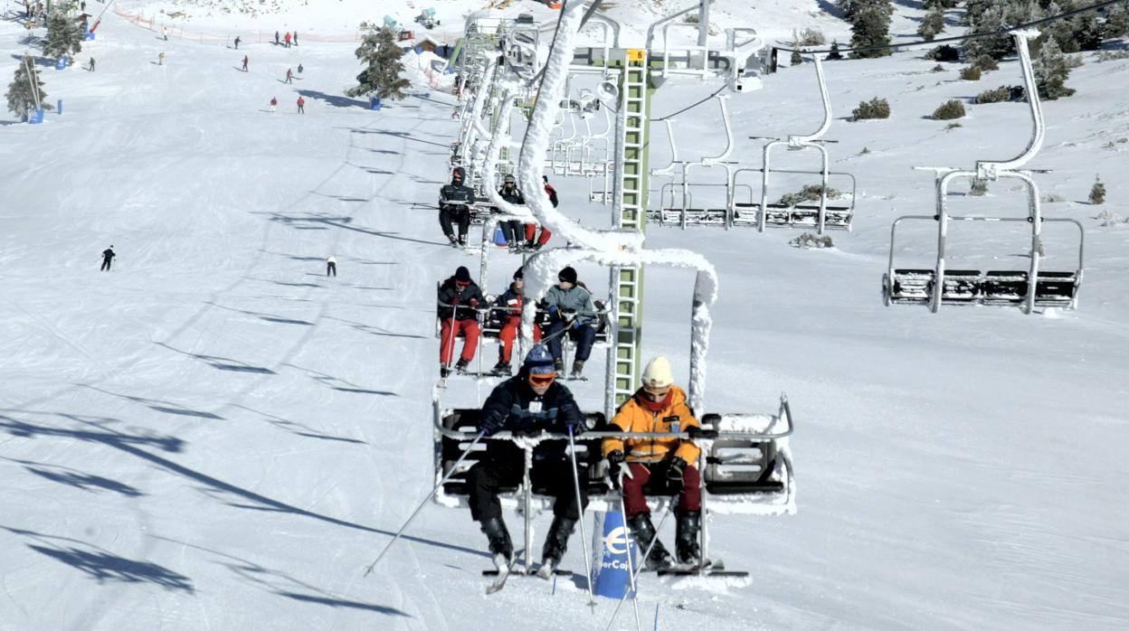 Aragón cuenta con estaciones de esquí en el Pirineo y en la provincia de Teruel