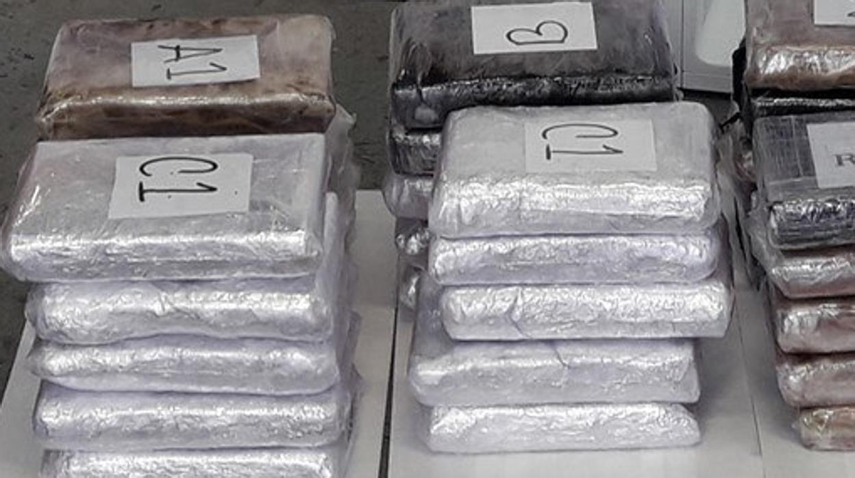 Decomisan en Argentina 254 kilos de cocaína que iban a ser enviados a España
